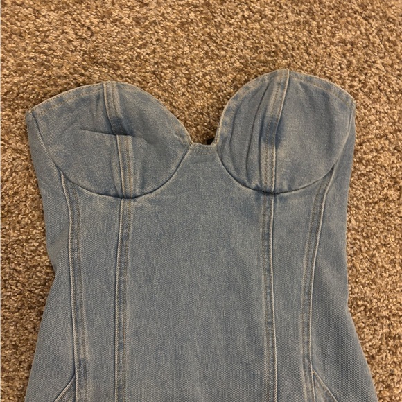 Dress - Picture 2 of 3